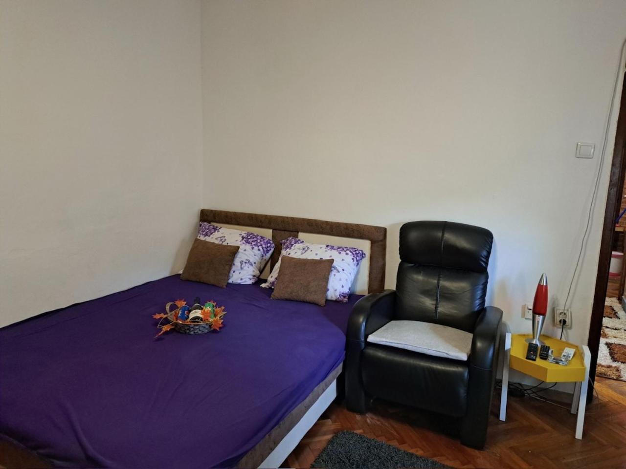 Apartman En Dusanovac Экстерьер фото